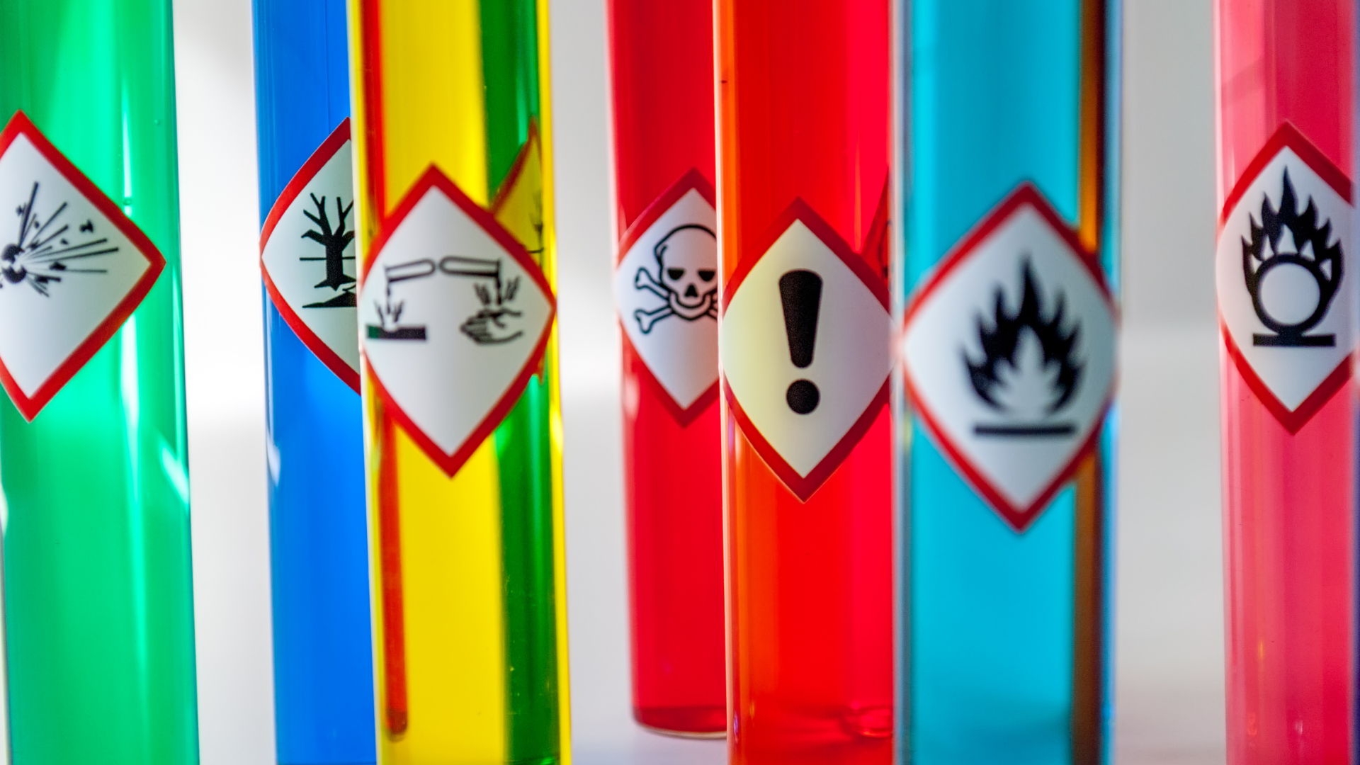 What is Required to Mark and Label Dangerous Goods Packages in Canada?